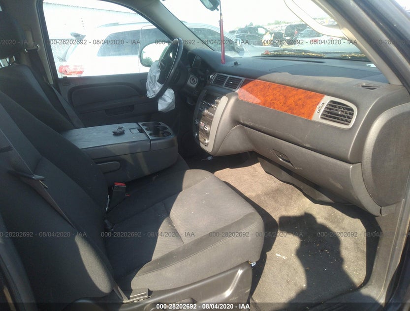 1GKS2HE30BR229561