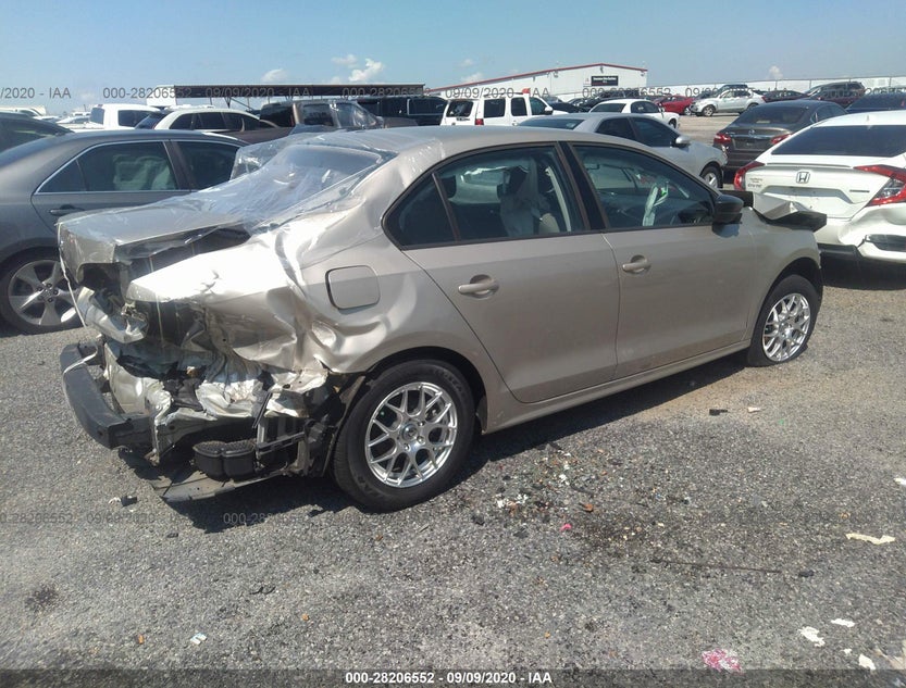 3VW2K7AJ5EM224918
