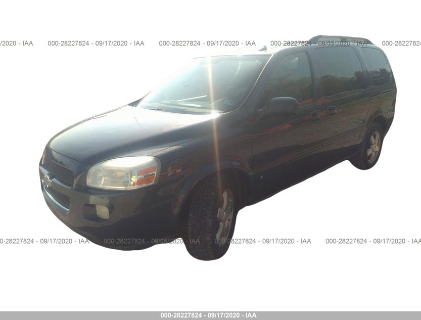 1GNDV33168D150439
