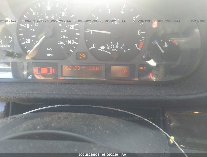 WBAEV33455KX13055