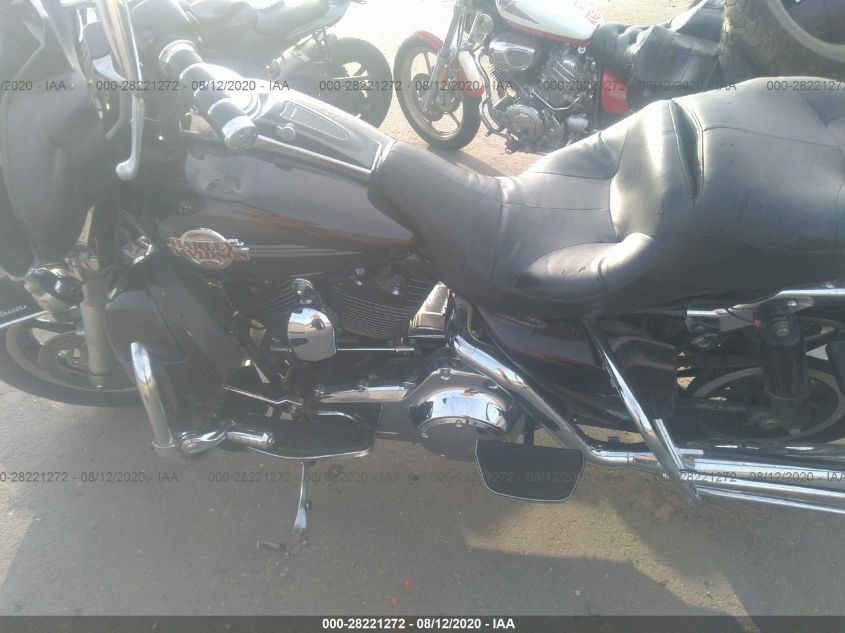 2007 Harley-Davidson Flhtcui VIN: 1HD1FC4197Y698481 Lot: 28221272