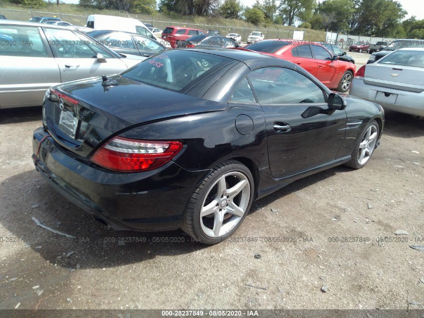 VIN WDDPK4HA5EF085747 2014 Mercedes-Benz SLK-Class,... no.4