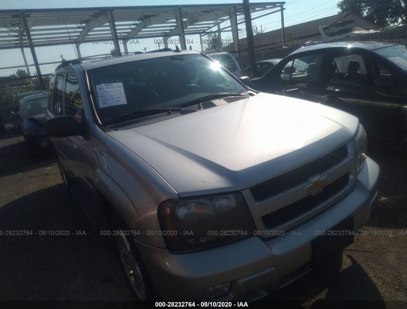 1GNDT13S582157445