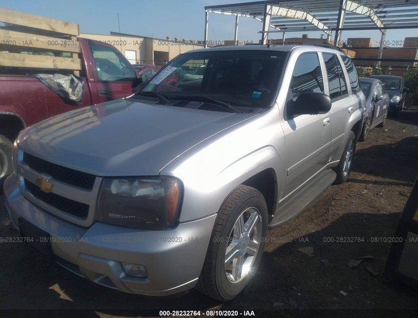 1GNDT13S582157445