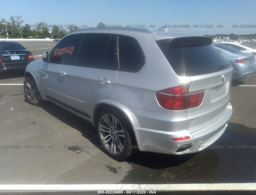 5UXZV8C5XCL425158