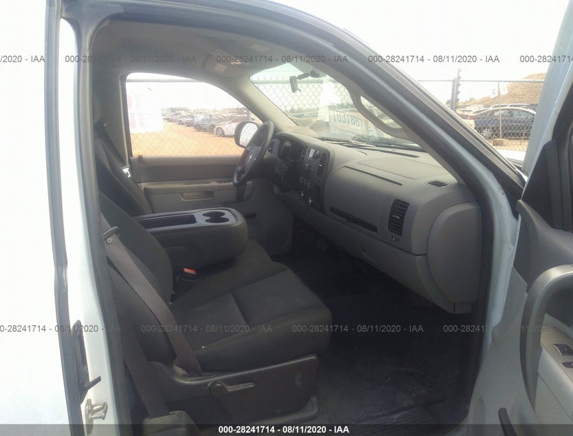 1GCRCPE06CZ350913