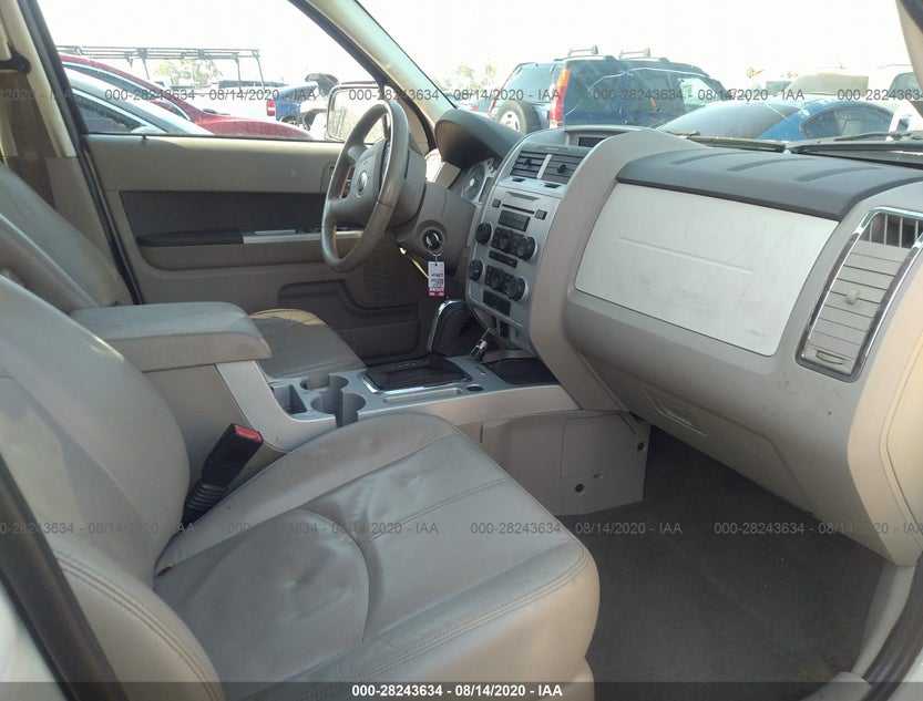 4M2CN8B72AKJ26268