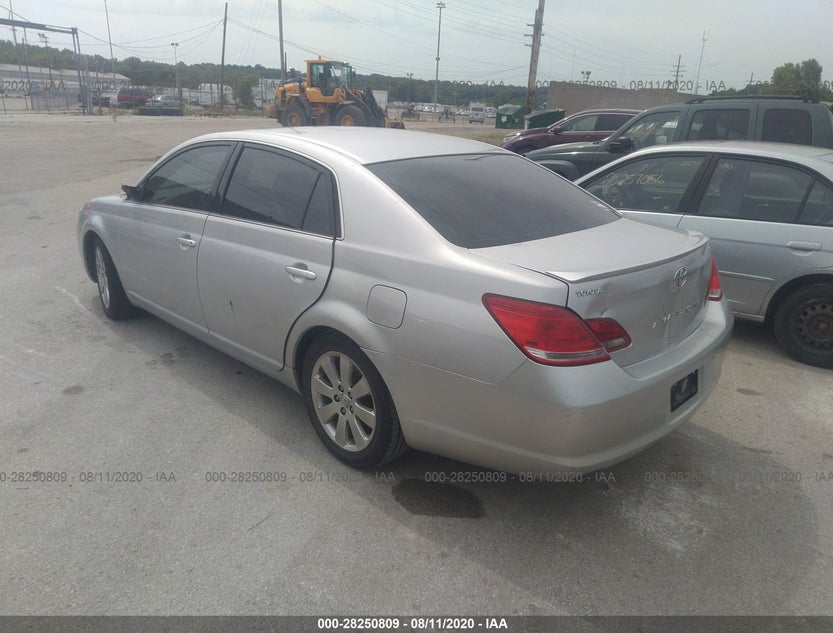 4T1BK36B27U171604