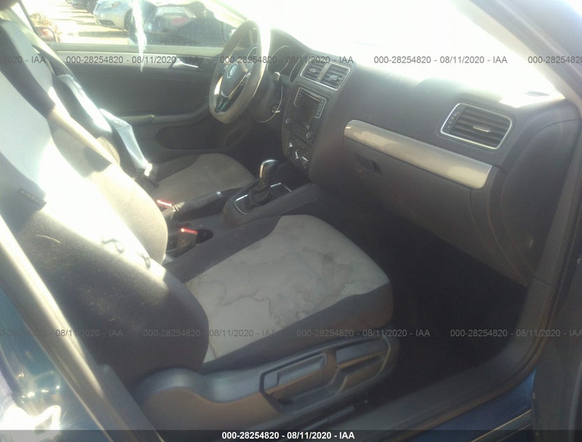 3VW2B7AJXHM344847