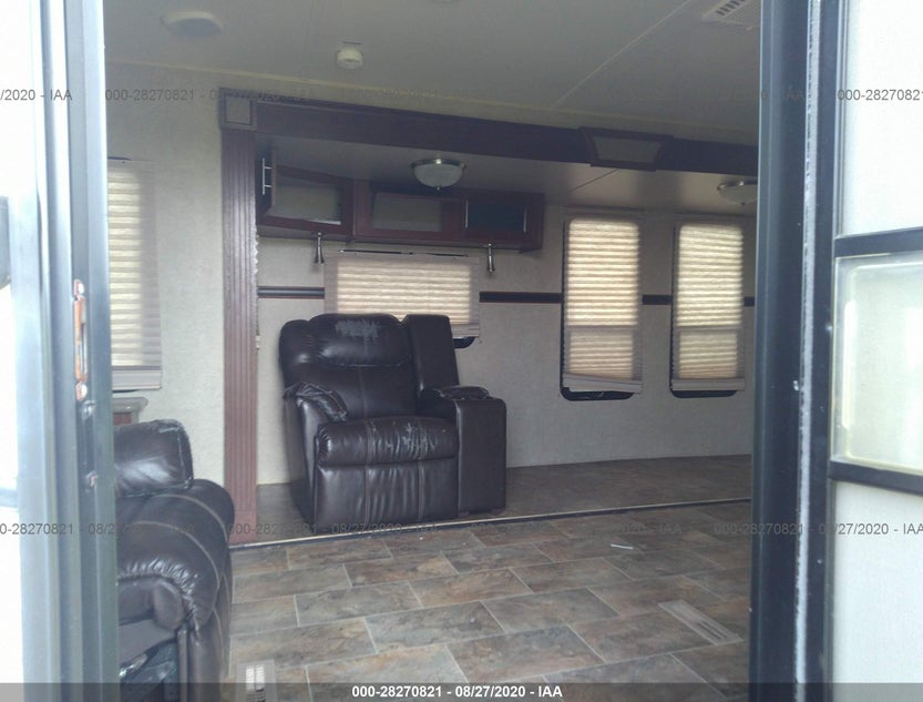 4X4TRLF20F1864539