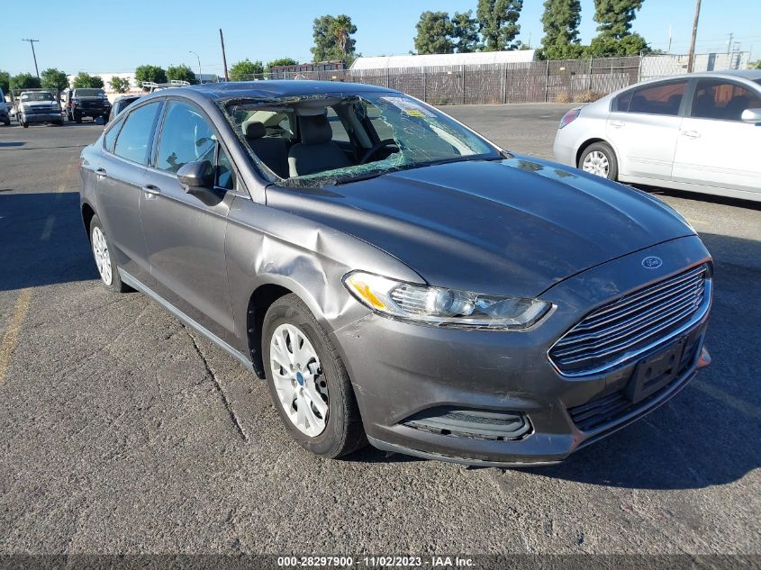 2013 Ford Fusion S VIN: 3FA6P0G73DR127572 Lot: 28297900