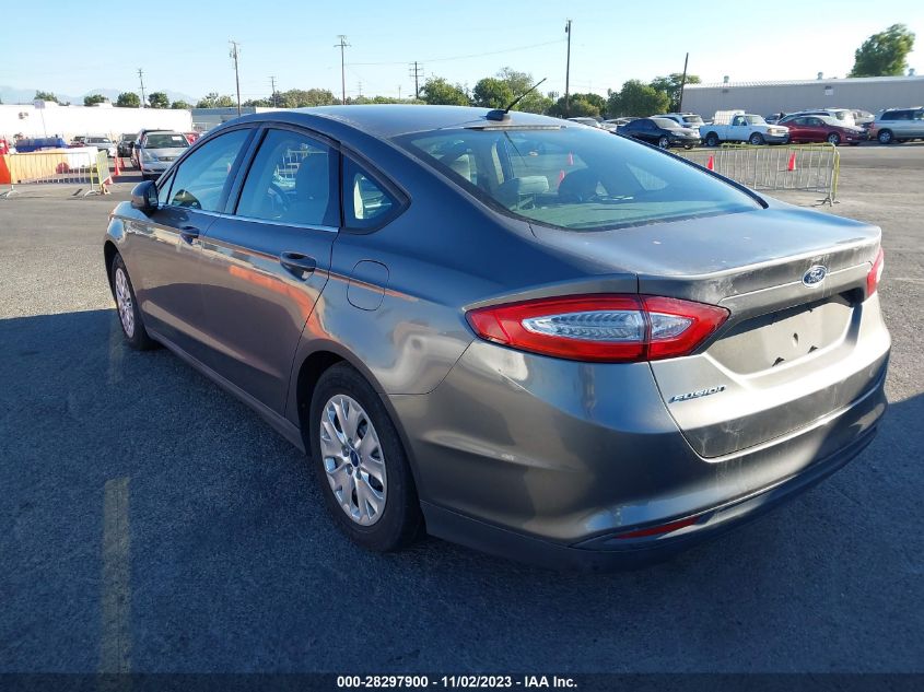 2013 Ford Fusion S VIN: 3FA6P0G73DR127572 Lot: 28297900