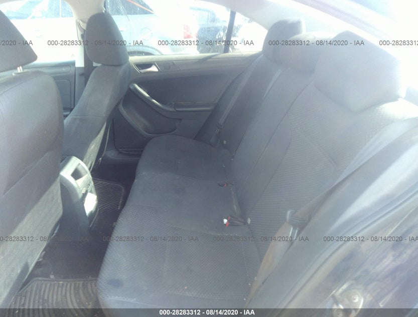 3VW2K7AJ9EM433708