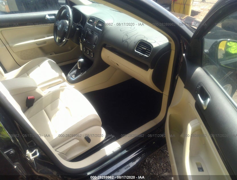 3VWPL7AJ9BM670231