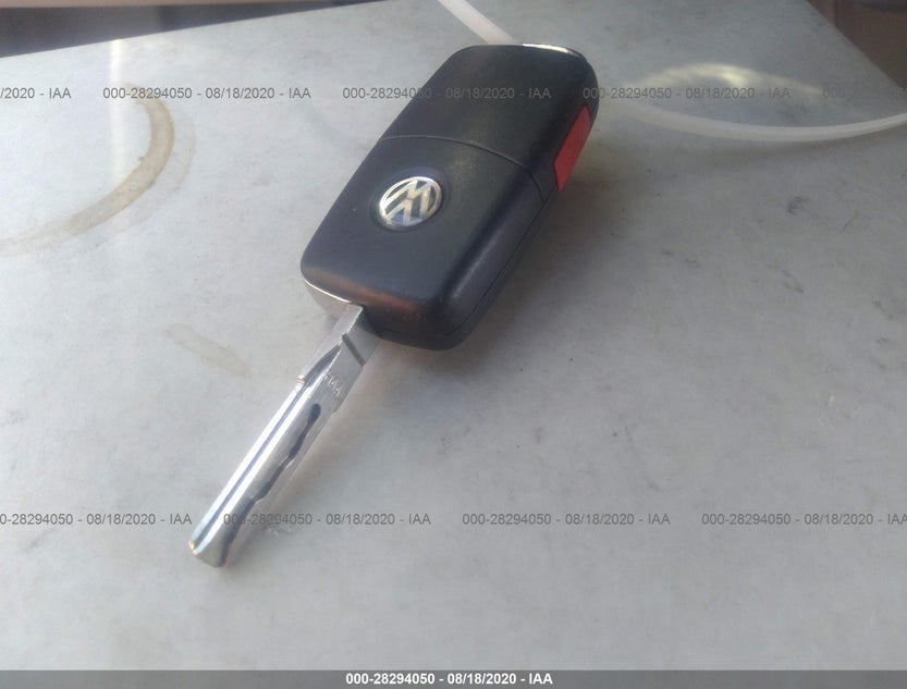 3VWJ17AT2EM637542