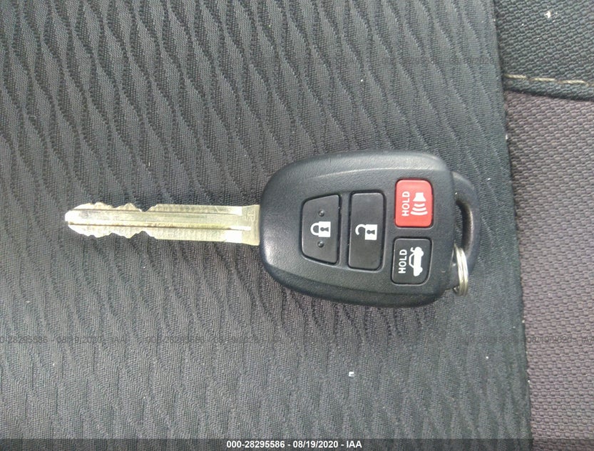 2T1BURHE2HC944160