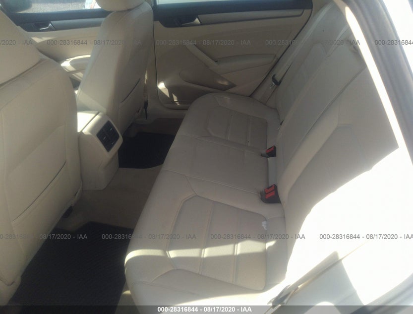 1VWBN7A33EC101256