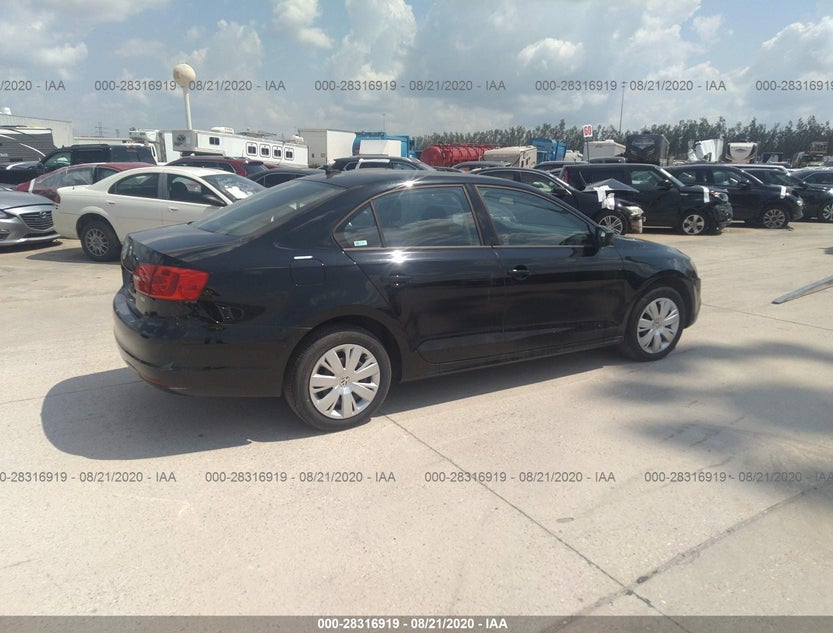 3VWLL7AJ3EM320385