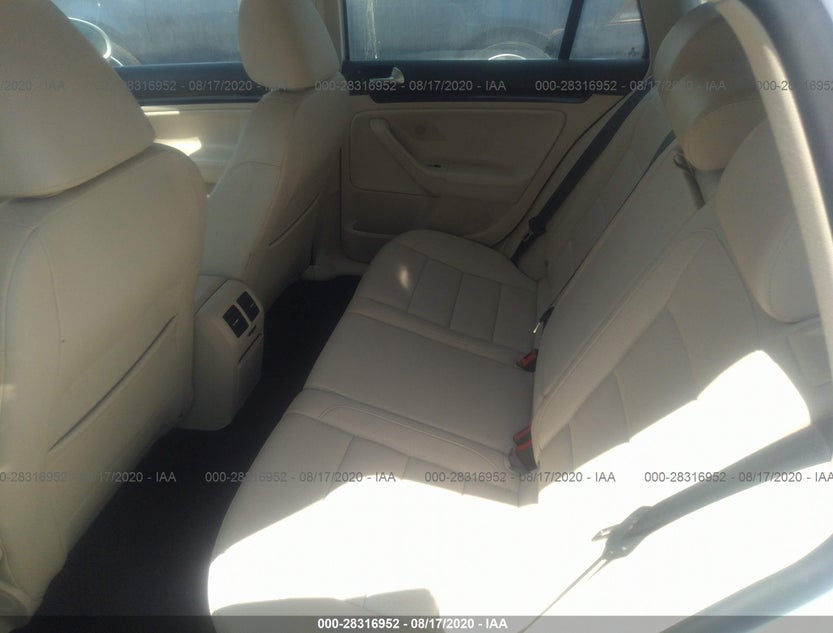 3VWPL7AJ8EM622904