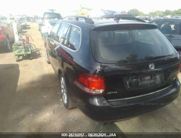 3VWPL7AJ8EM625656