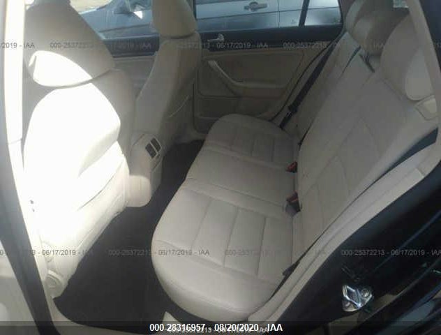 3VWPL7AJ8EM625656