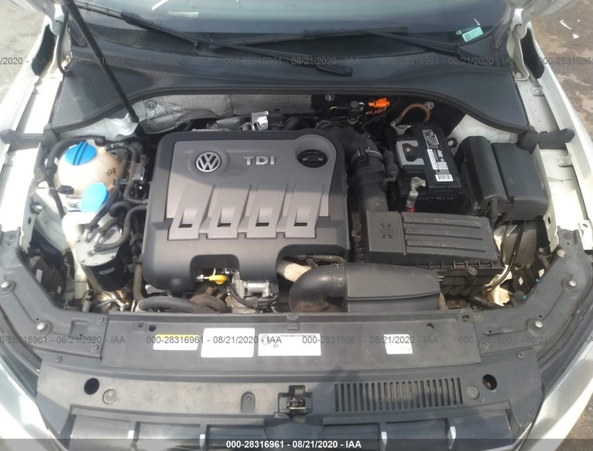 1VWCN7A30EC022034