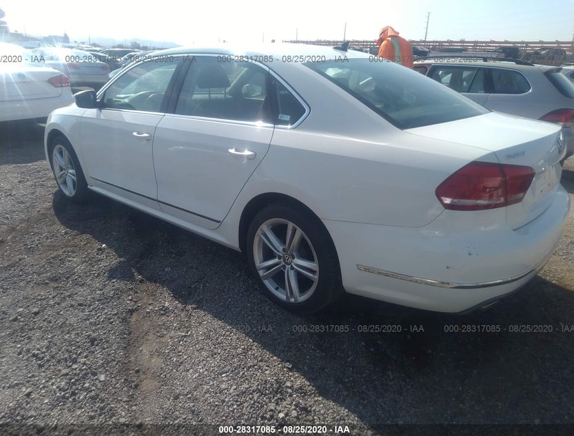 1VWBN7A32EC077662