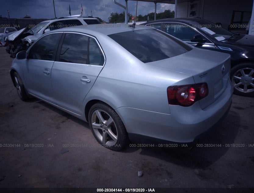 3VWRZ7AJ1AM057252