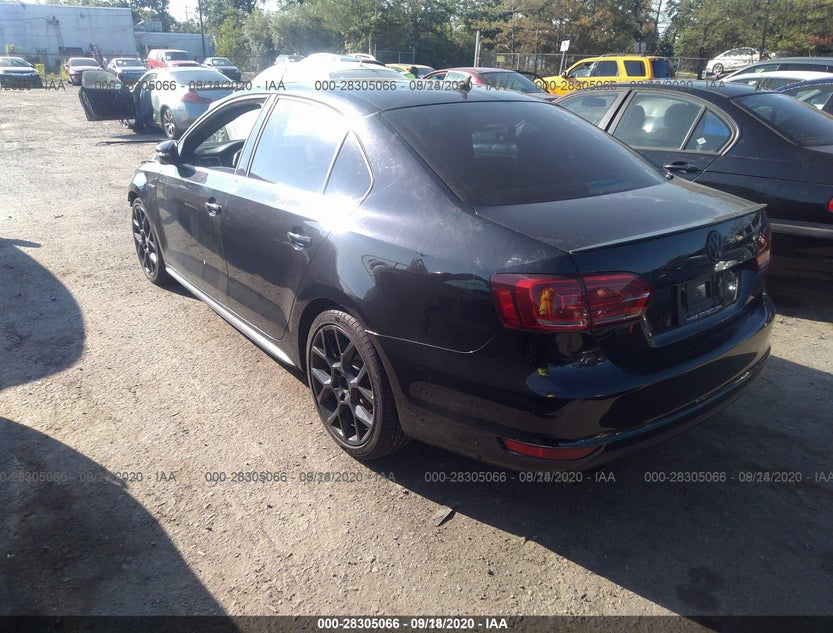 3VW4T7AJ7EM288271