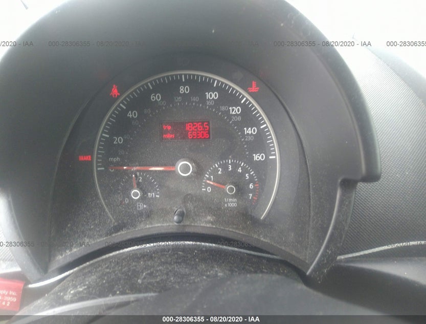 3VWPF31Y98M411776