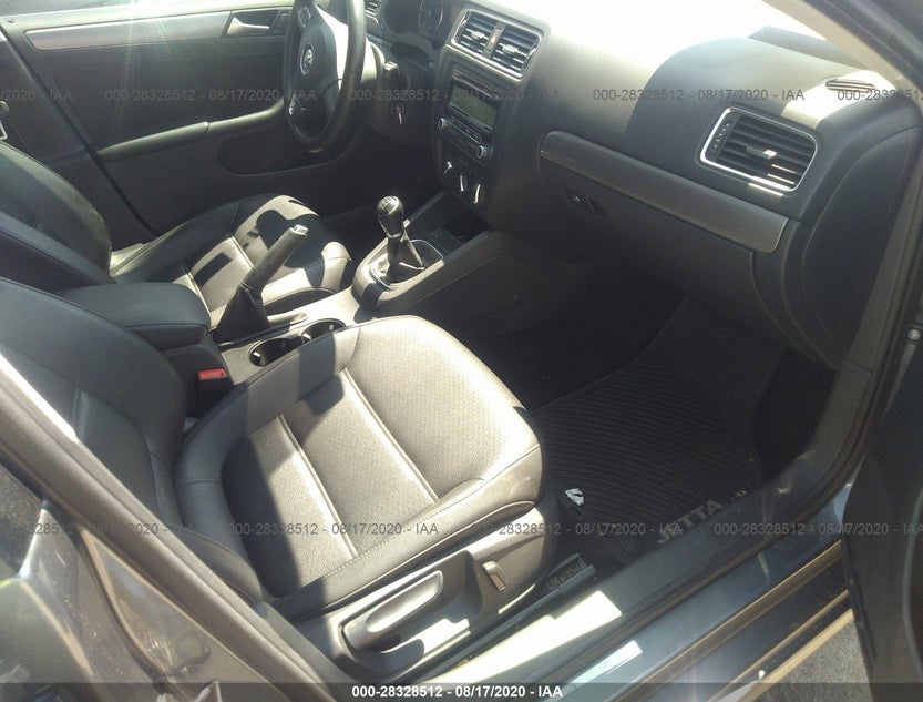 3VW3L7AJ3EM366069