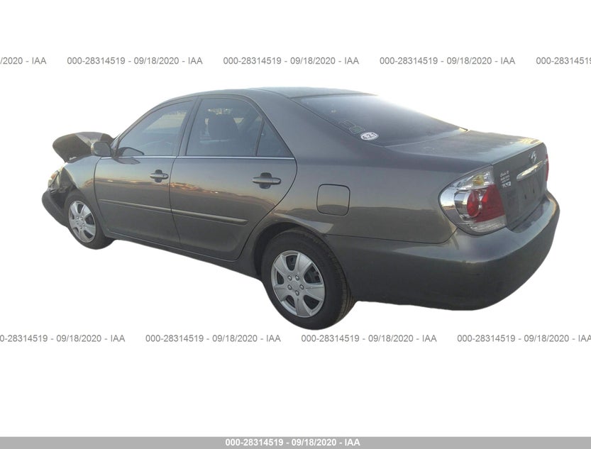 4T1BE32K06U729932