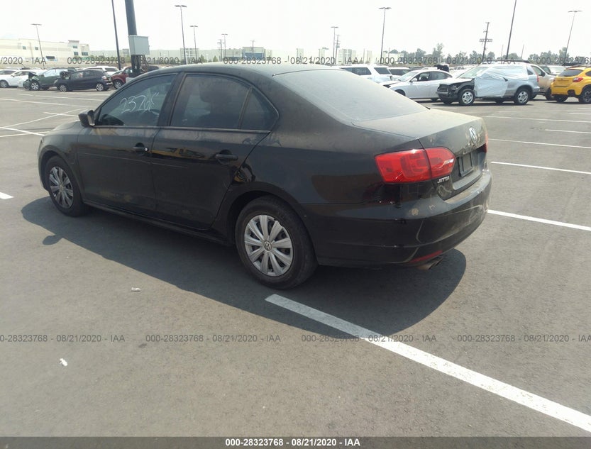 3VW2K7AJ0BM340670