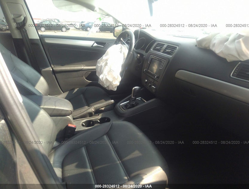 3VWDB7AJXHM400536