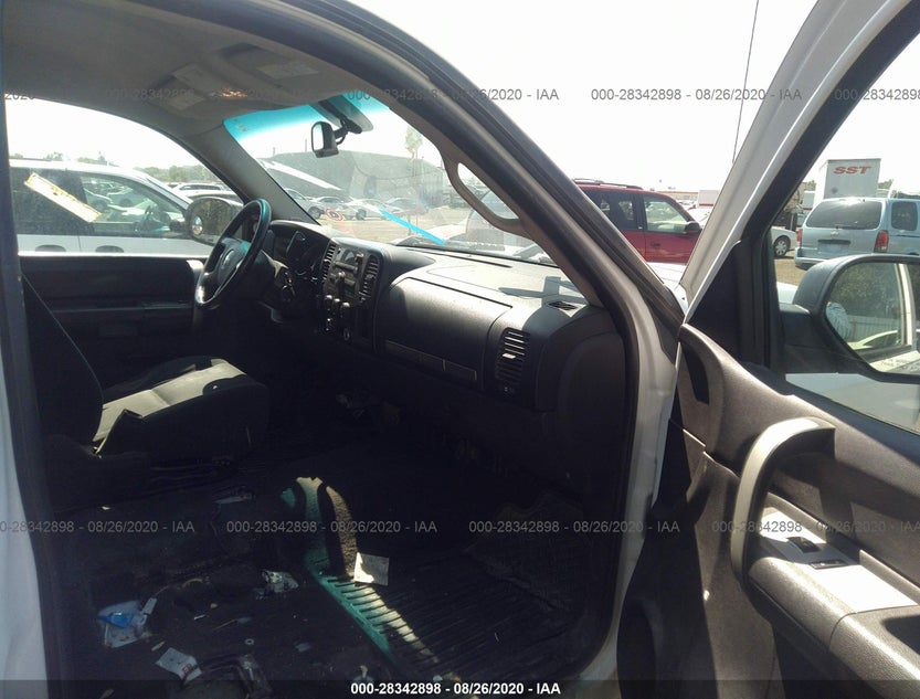1GCHK24K17E559753