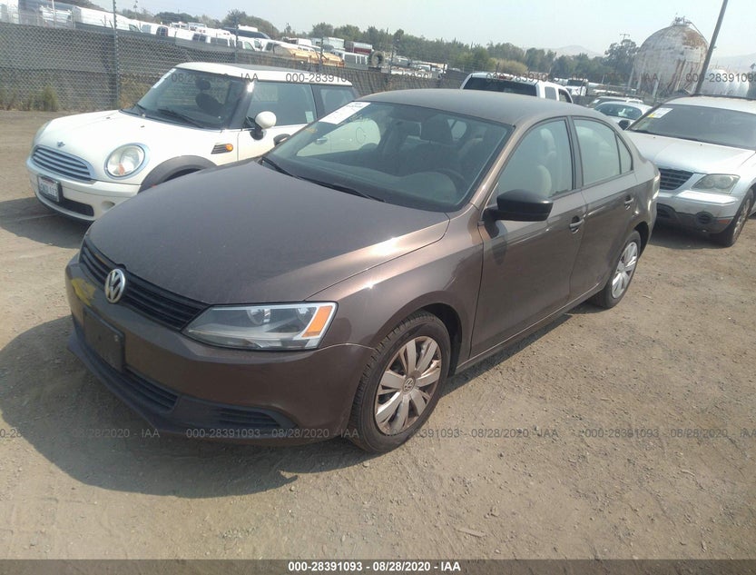 3VW2K7AJ4CM402332