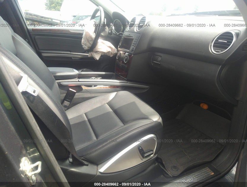 4JGBB8GB2BA718621
