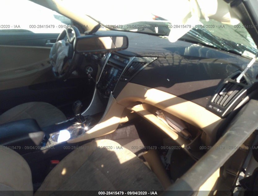 5NPEB4AC9DH610004