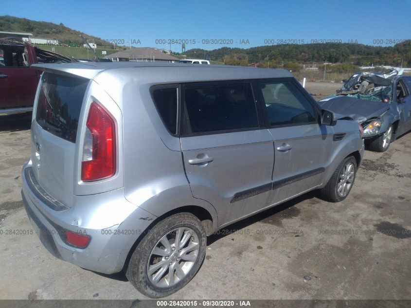 2013 Kia Soul + VIN: KNDJT2A60D7640152 Lot: 28420015