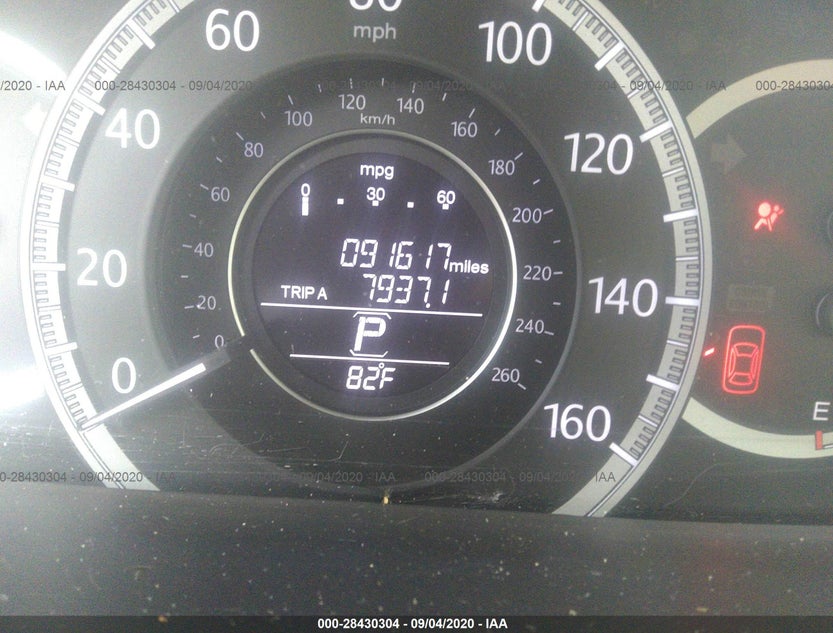 1HGCR3F8XFA033707
