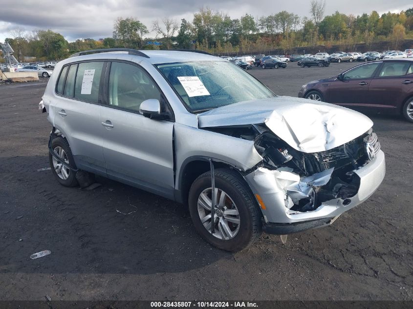 2017 Volkswagen Tiguan 2.0T/2.0T S VIN: WVGBV7AX6HK026676 Lot: 28435807