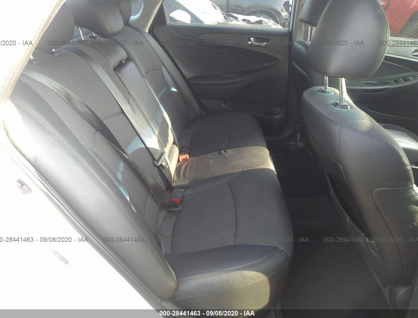 5NPEC4AB8DH543058