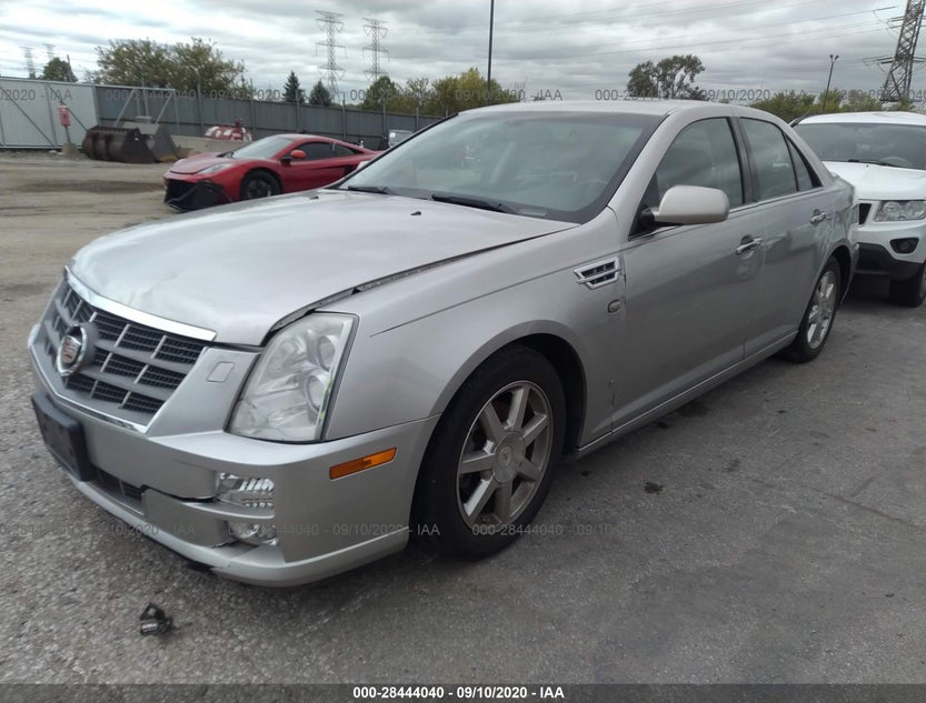 1G6DW67V180101499