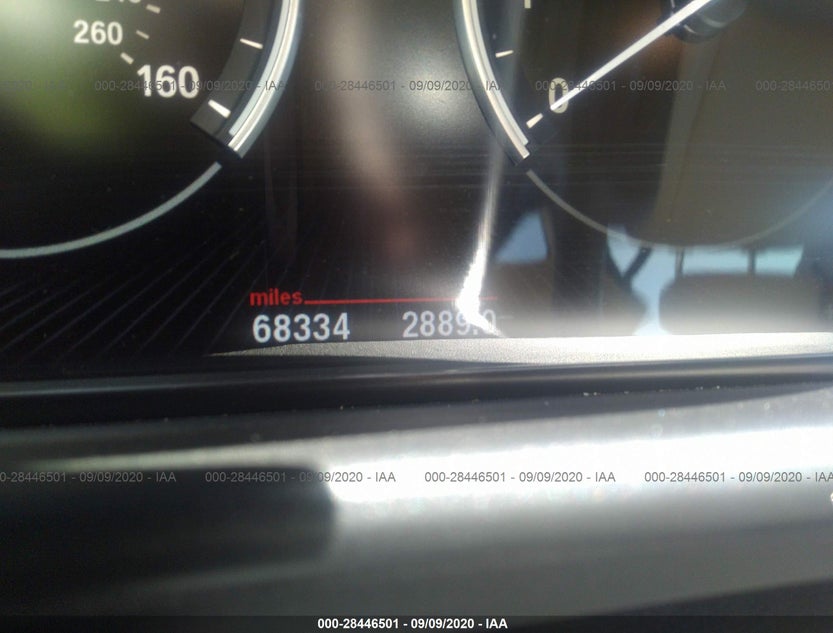 WBA5B1C58FG126682