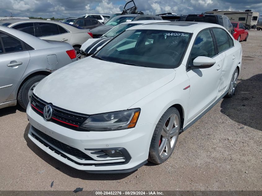 3VW4T7AJ1HM258557 2017 Volkswagen Jetta Gli