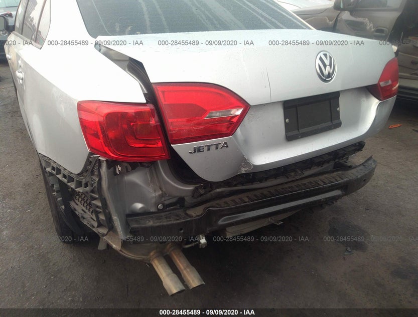 3VW2K7AJ5BM395969
