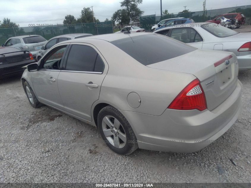 3FAHP0HAXAR415524 2010 Ford Fusion Se