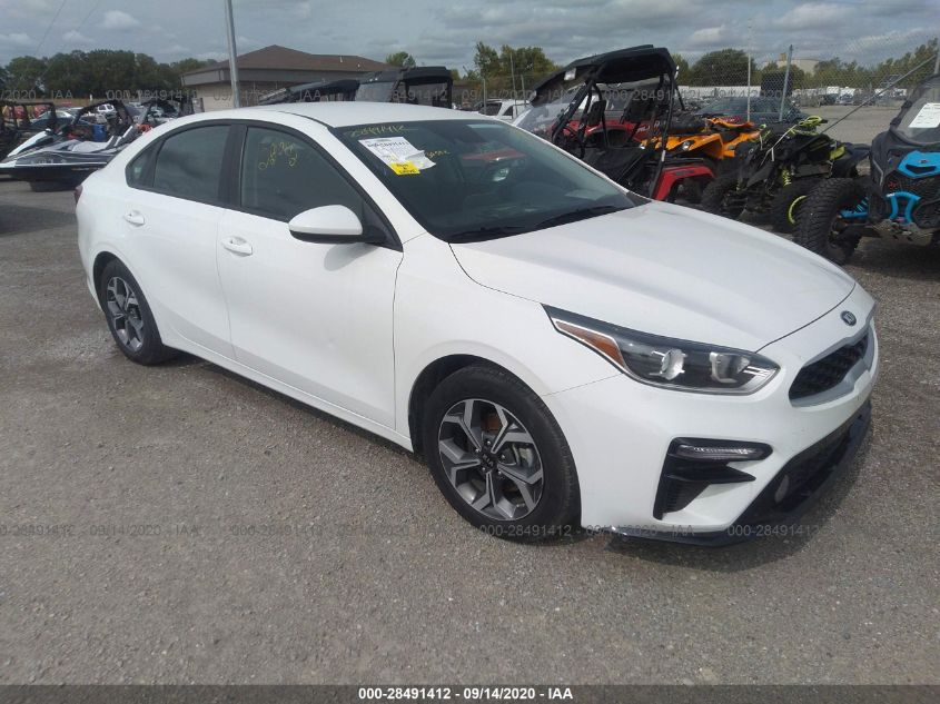 3KPF24AD0KE113115 2019 Kia Forte Lxs