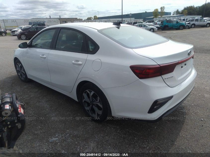 3KPF24AD0KE113115 2019 Kia Forte Lxs