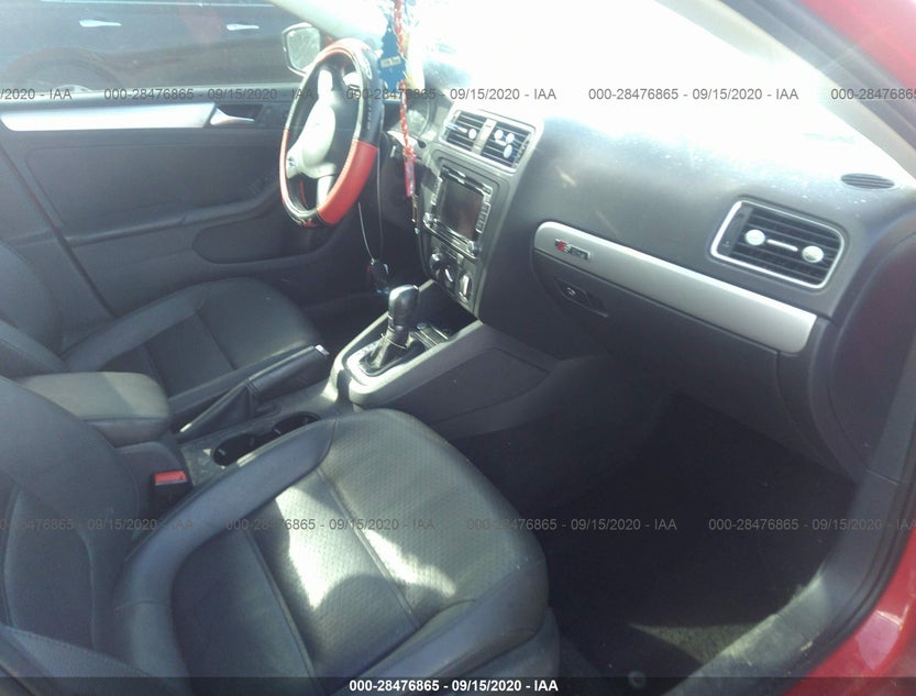 3VWD07AJ8EM380207